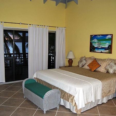 Fort Recovery Beachfront Villa & Suites Tortola Exteriör bild